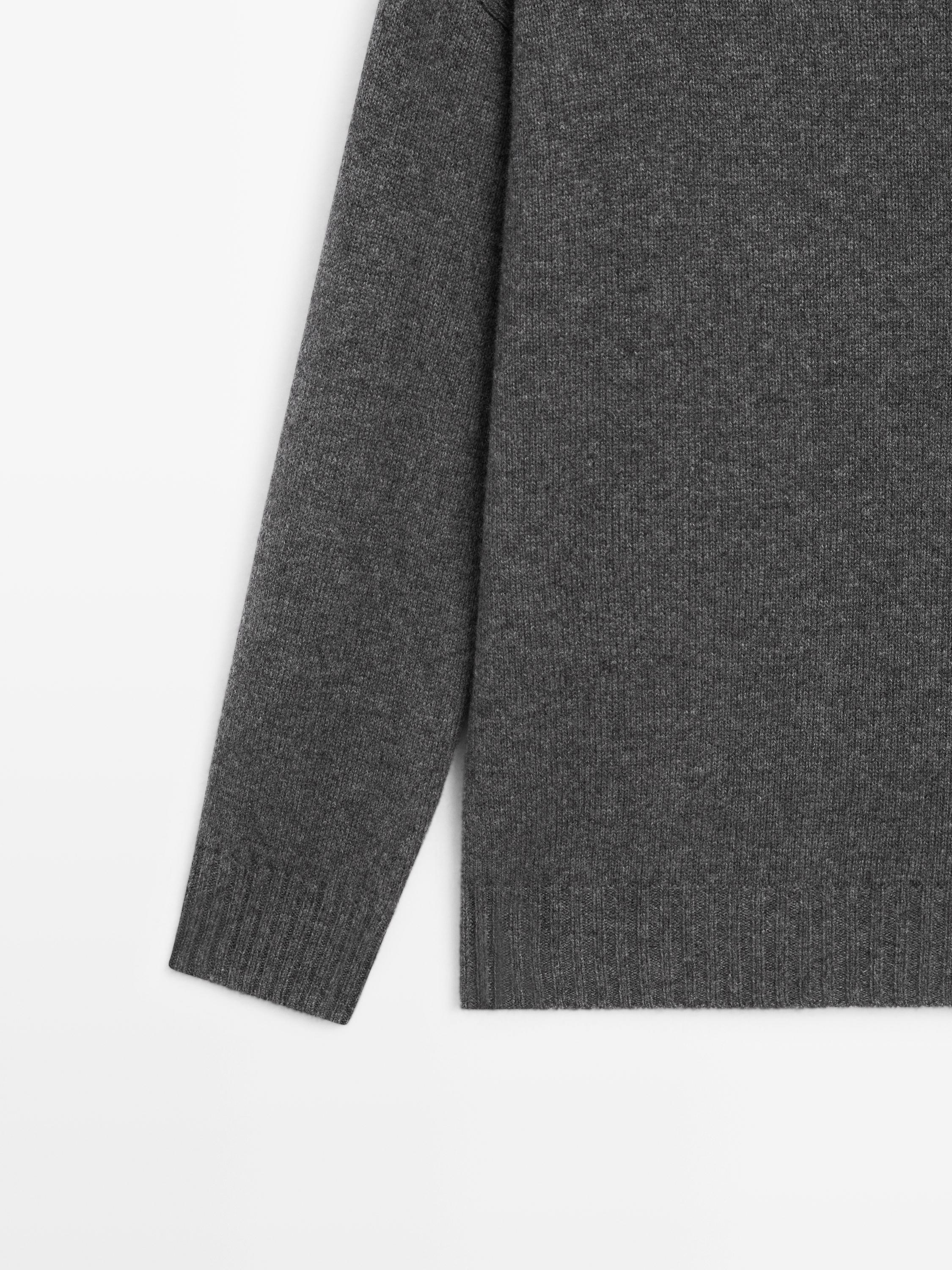 Pull col rond en laine mélangée